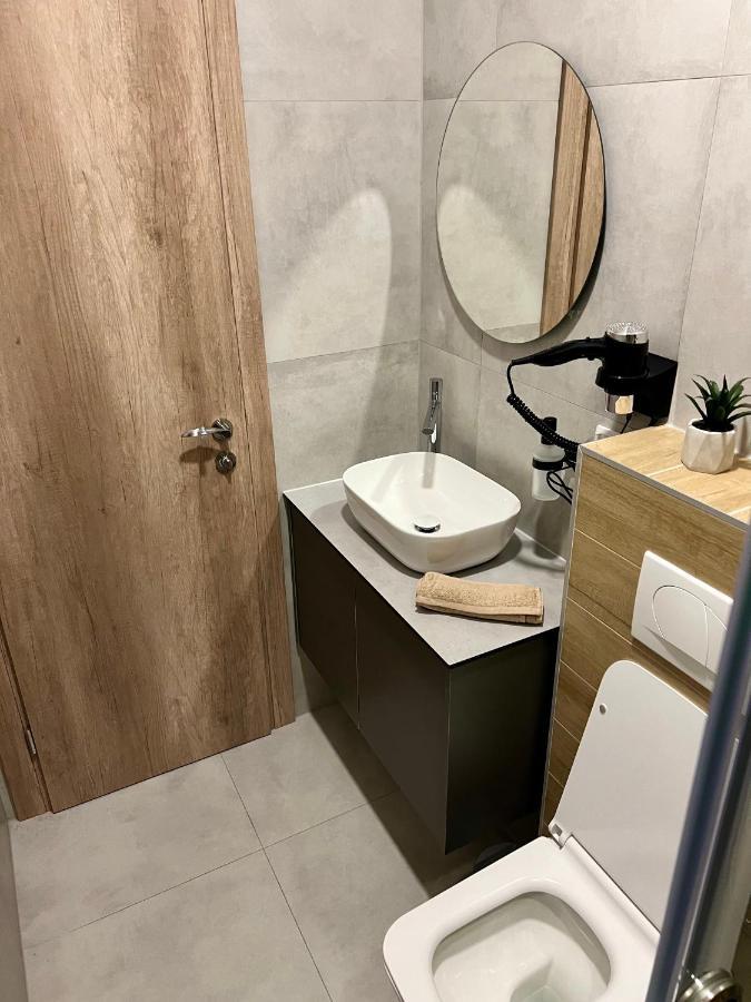 Borsa Rooms Gnojnice Luaran gambar